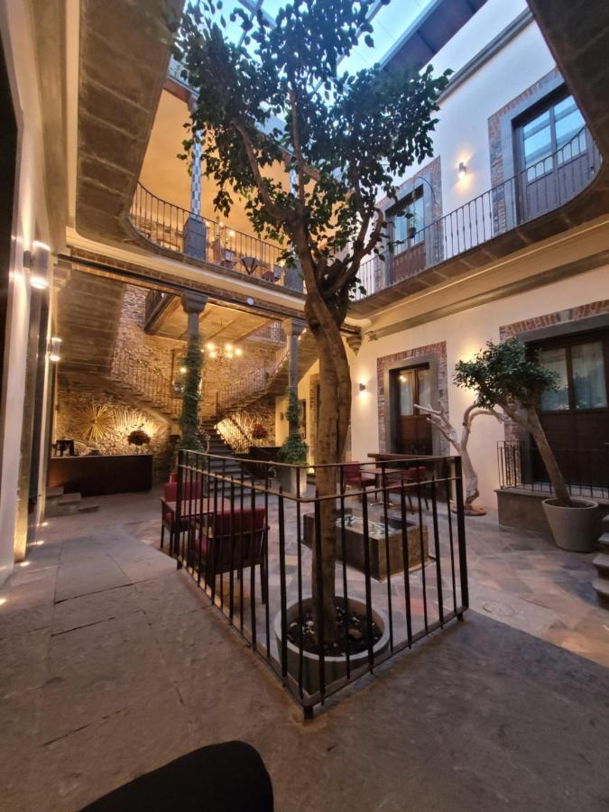 Milo Collection Hotel